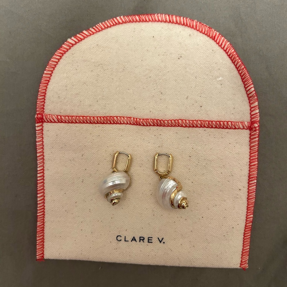 Clare V earring’s